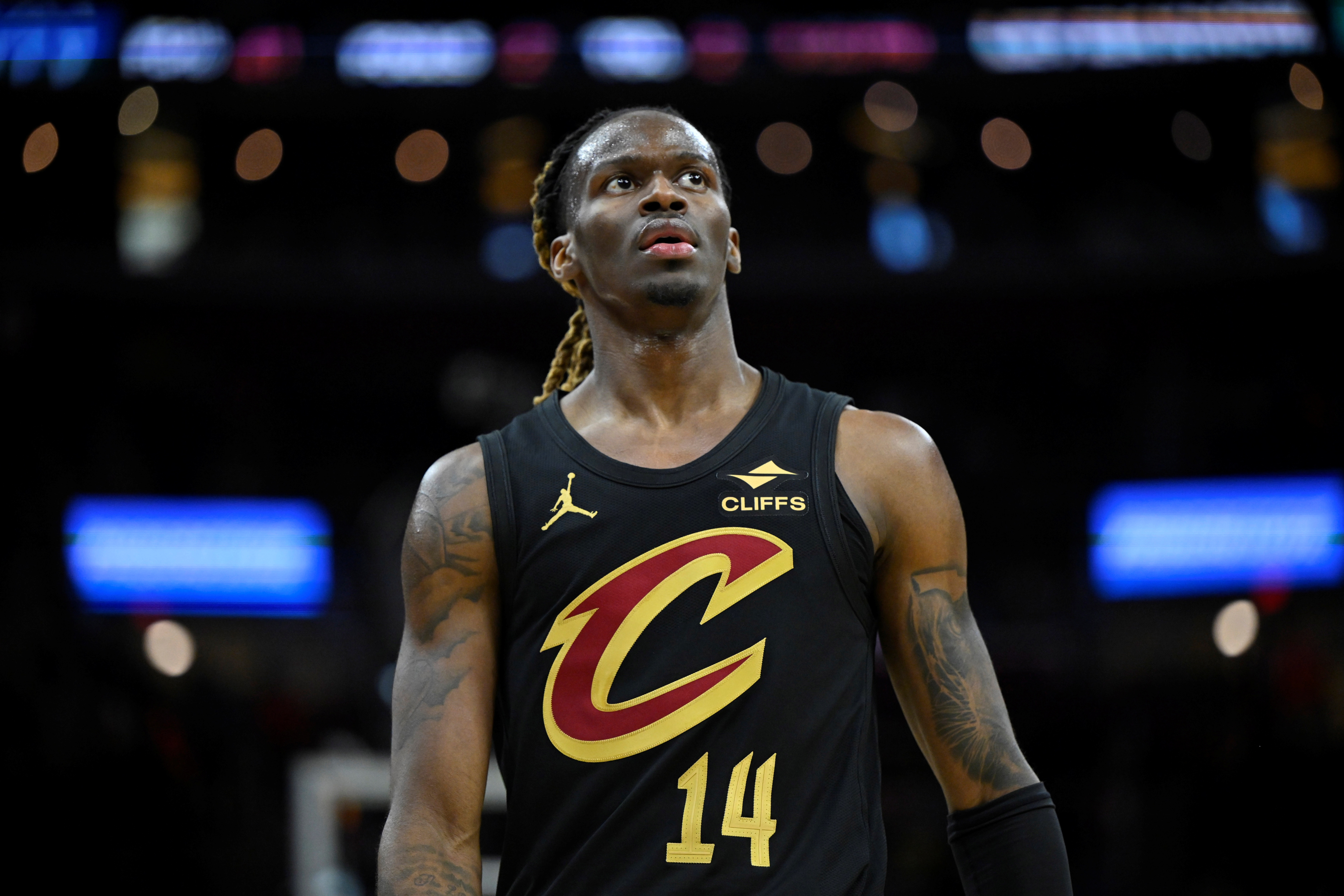 世界杯官方客户端-帕森斯：基翁·埃利斯能干脏活累活 能隐藏哈登防守弱点&amp;帮他补位